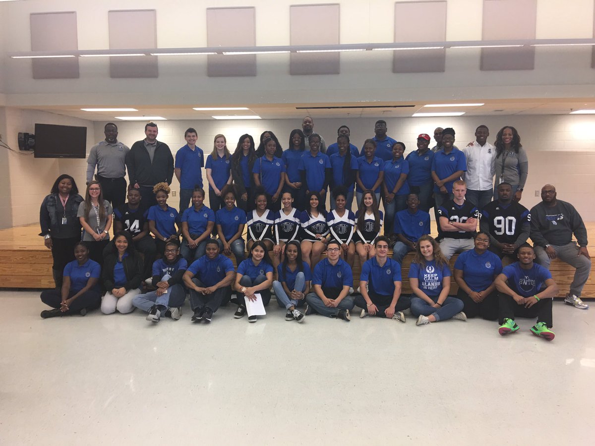 RyanEarlJames's tweet photo. @LIVEOAKELEM @TheRAMbassadorS @NHS_PBIS A Big Thank You to the Newton High School students for conducting our PBIS Pep Rally! #ncssbethebest https://t.co/YwzLeZqho7