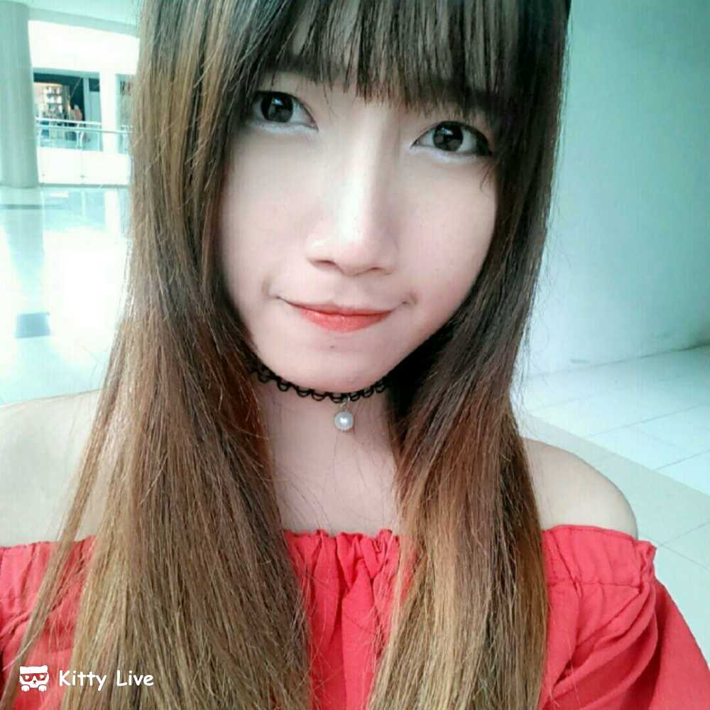 Hi friends, there is an amazing live show in Kitty Live, come now. #KittyLive SIX_Evy Christina
 kitty.live/live?user_id=5…