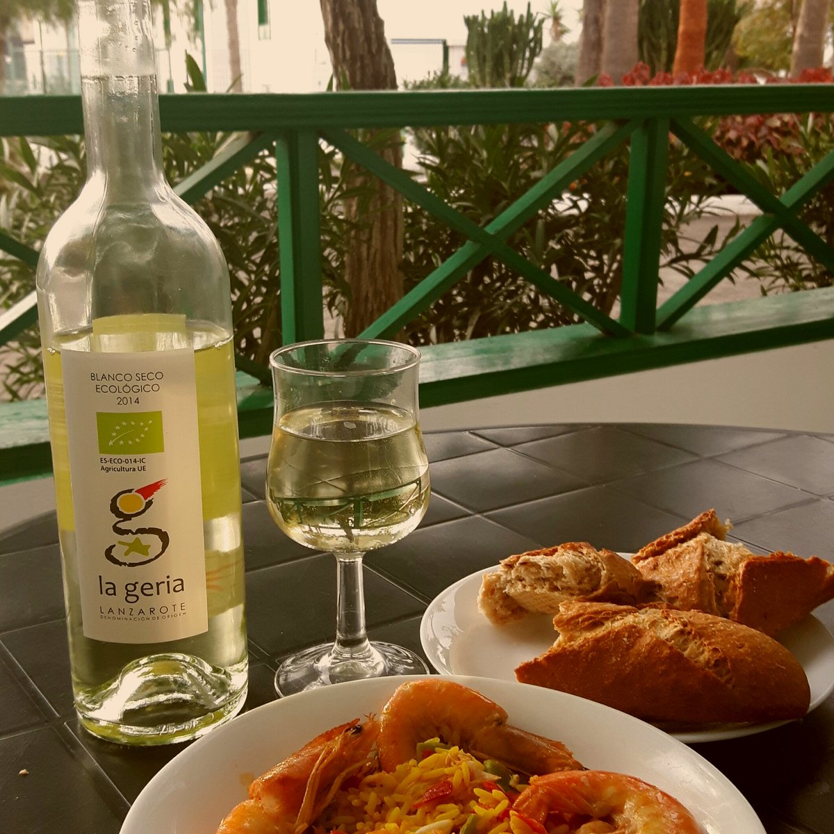 winebyJR's tweet photo. Delightful dry white wine produced from Malvasia grape variety..Bodega La Geria Lanzarote Do https://t.co/hHzIsGoc2R