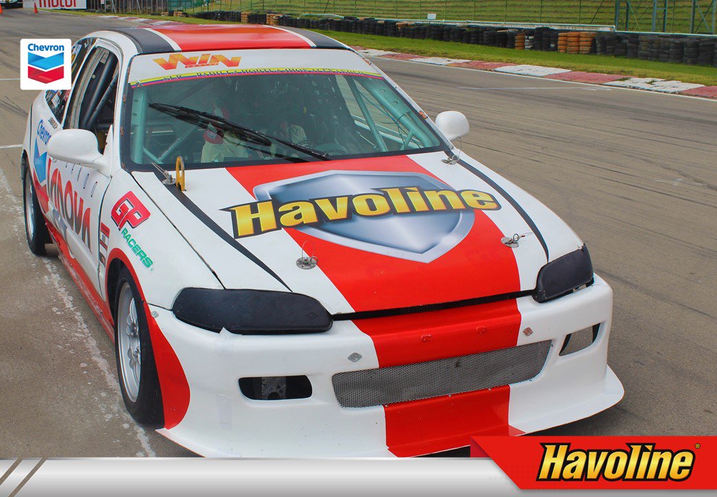HavolineCol's tweet photo. El próximo 26 de marzo empieza la @tc2000colombia 2017, con la participación de @Leonardo_Gil_ (@racers_gp), apoyado por #Havoline. https://t.co/JjJEM9qehJ