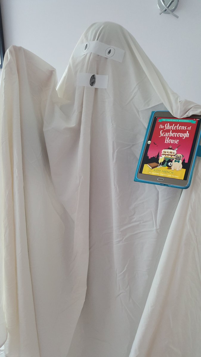 HollyMAuthor's tweet image. My fav character is Melody Bittersweet, chief ghostbuster.Who's yours? Join in the fun @clic_sargent bit.ly/Get_in_Charact… #GetinCharacter