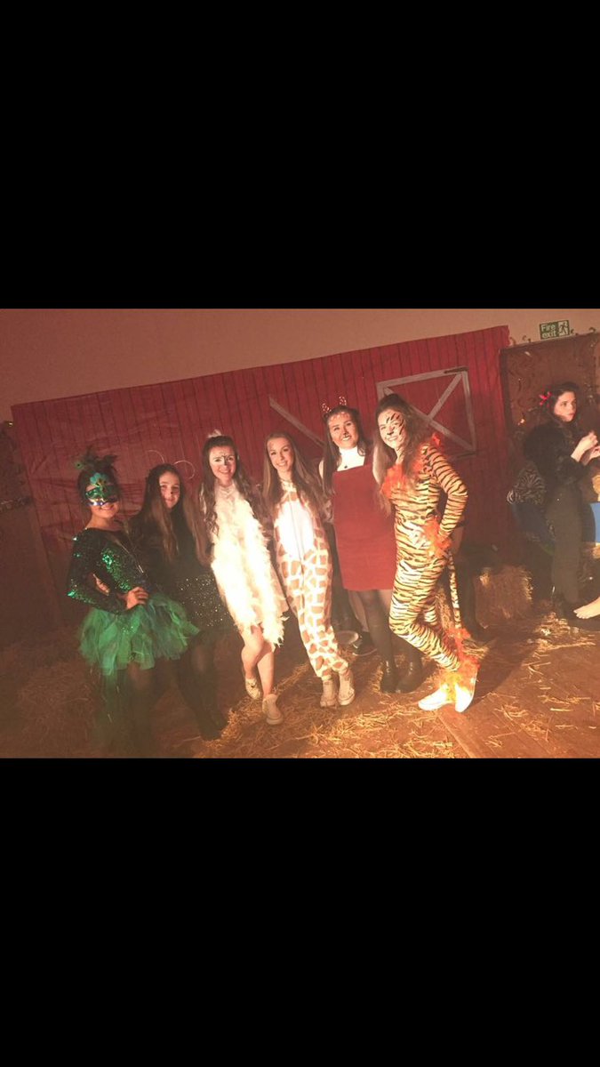 RebeccaSimx's tweet image. Happy Birthday Rachel!😊💗🎉 Hope you have a lovely day💞 missin ya lots💕@rachelnoble_1  #mom #fs6