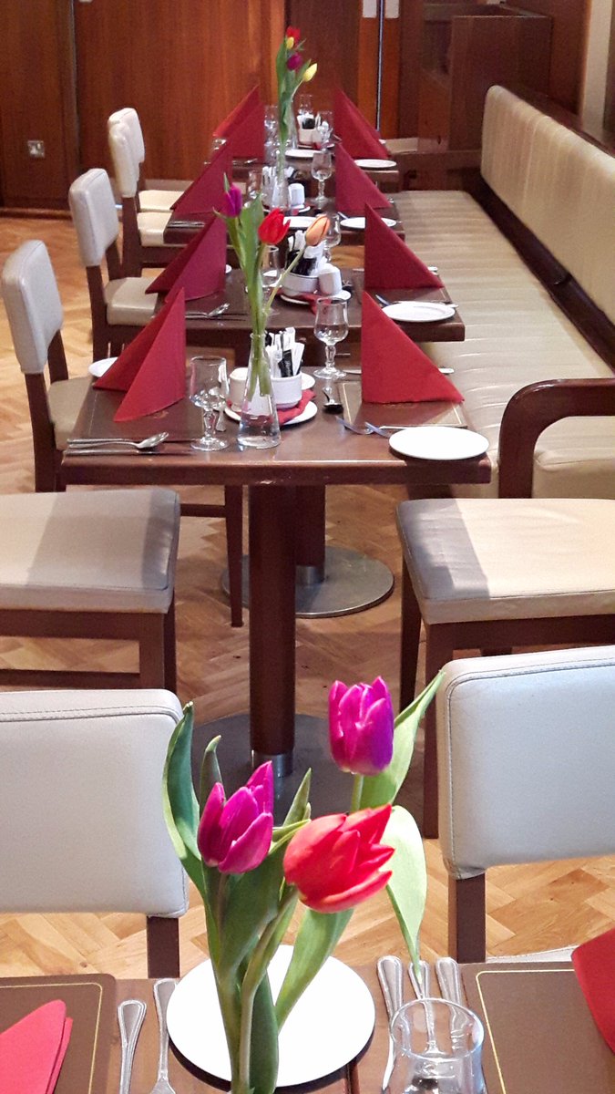 HibernianHotelM's tweet image. Forget about #SpringCleaning How about a bit of #Springdining #weekendtreat #eatout The Blackwater Restaurant @HibernianHotelM #Mallow