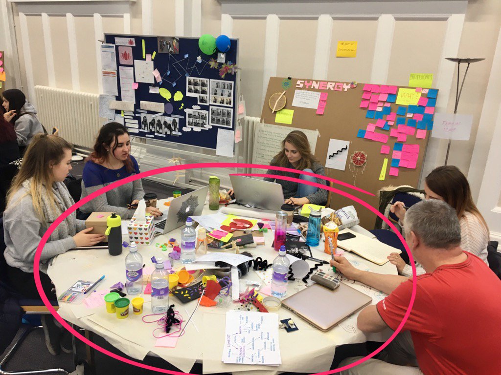 Ola_Dasz's tweet photo. Teams remember to stay hydrated! Bottles, bottles everywhere! #DJCADsprint #21stCentDes https://t.co/P3LlV4Df0K