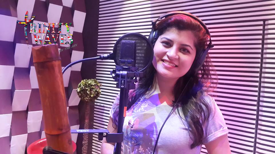 Trinity_Waves's tweet photo. Savaniee Ravindrra &amp; Maris Vijay Working on a New Song for Tamil Movie at Trinity Waves

@savaniravindra  @Trinity_Waves  @iMarisVijay https://t.co/ttrLj452Fd