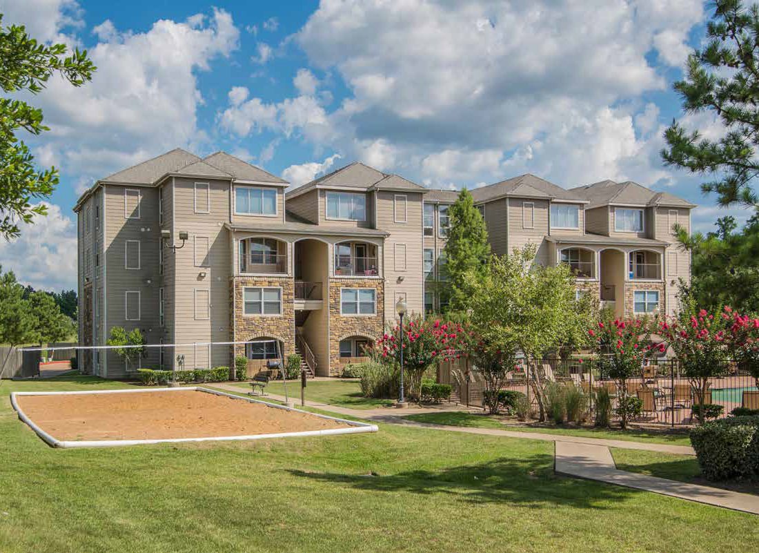Check us out in the headlines of <a href="/SHBusiness/">Student Housing Biz</a>!- Welcome <a href="/GrandMarcUV/">GrandMarcUV</a> &amp; <a href="/GatewaySHSU/">Gateway Huntsville</a>! 

studenthousingbusiness.com/the-preiss-co-…