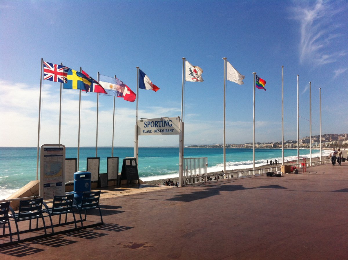 VisitCotedazur's tweet photo. The #Prom is its own nation &amp; culture, everyone is #welcome here! #14theprom #IloveNice #nice06 #CotedAzurNow #CotedAzurFrance
RT @14theProm https://t.co/kTjg1lBH98