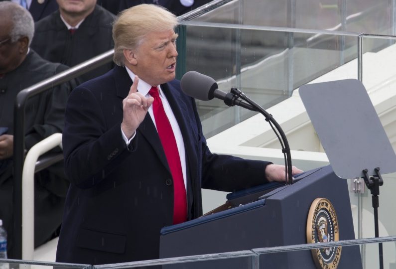 GuardianLV_Ent's tweet photo. Donald Trump Speech a Makeover? https://t.co/shO99N9K2V https://t.co/gyliDyte5s