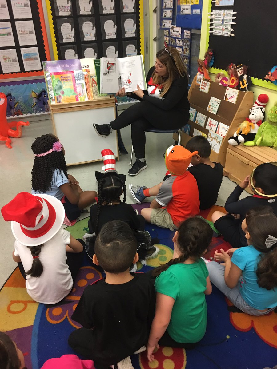 CampbellDriveK8's tweet photo. #cdk8invincible is participating in #ReadAcrossAmerica #mdcpsreadacrossamerica @mdcps_ela @MDCPSAcademics https://t.co/hiNxPeZ5Uz