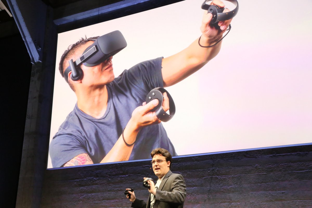 KJKnies's tweet photo. $200 cheaper and a huge move in the right direction. What the Oculus price drop means for the industry.

https://t.co/CZxygkHnma https://t.co/dfOIedsgIf