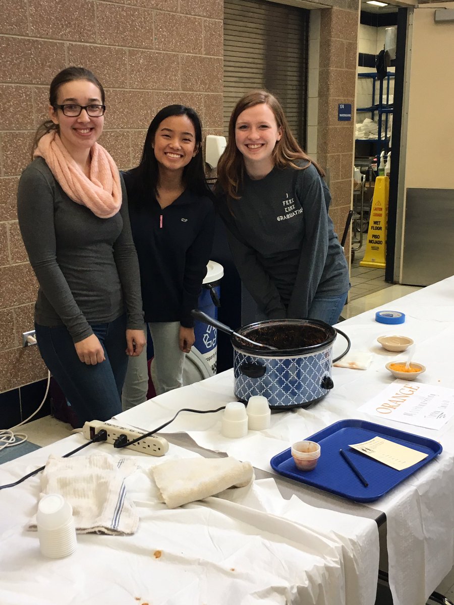 LPHSFCS's tweet image. Chili cook off at west today! Stop by and vote in the student cafe. #WeAreLakePark #LPculinary