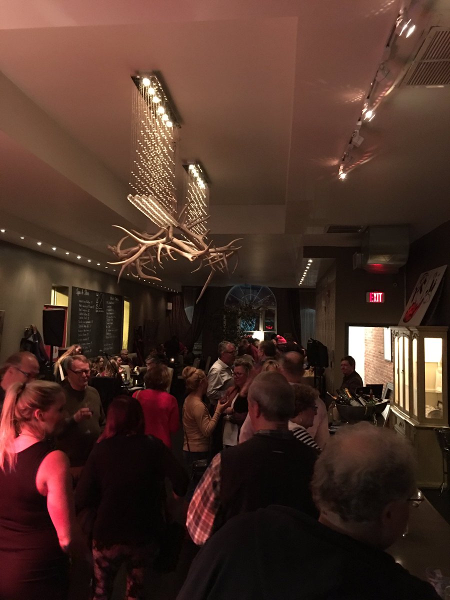 #pubnite #chamberofcommerce #funnight #cornwall #table21