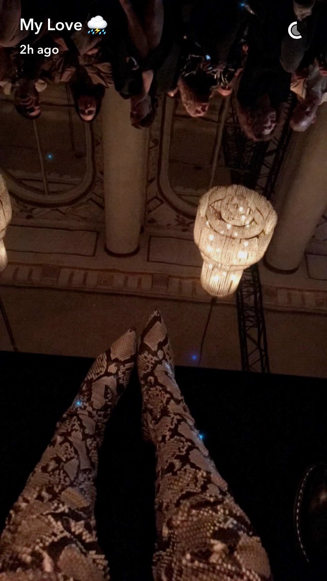 madsupdate's tweet photo. 👻| Madison Beer today on snapchat (go and add her whosmeb)

March 2nd, 2017 https://t.co/vs3atmEbcy