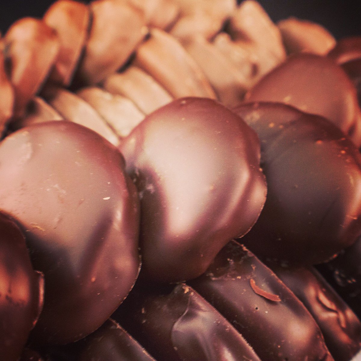 Patsy's Candies tweet media