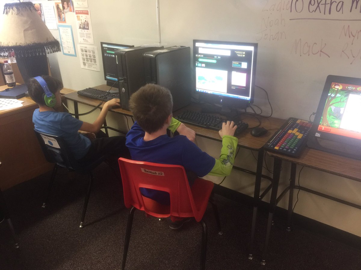 karenthetford's tweet photo. #PowerOfPublic @RushRoadrunners @LubbockISD https://t.co/iOUnv4W6Yg
