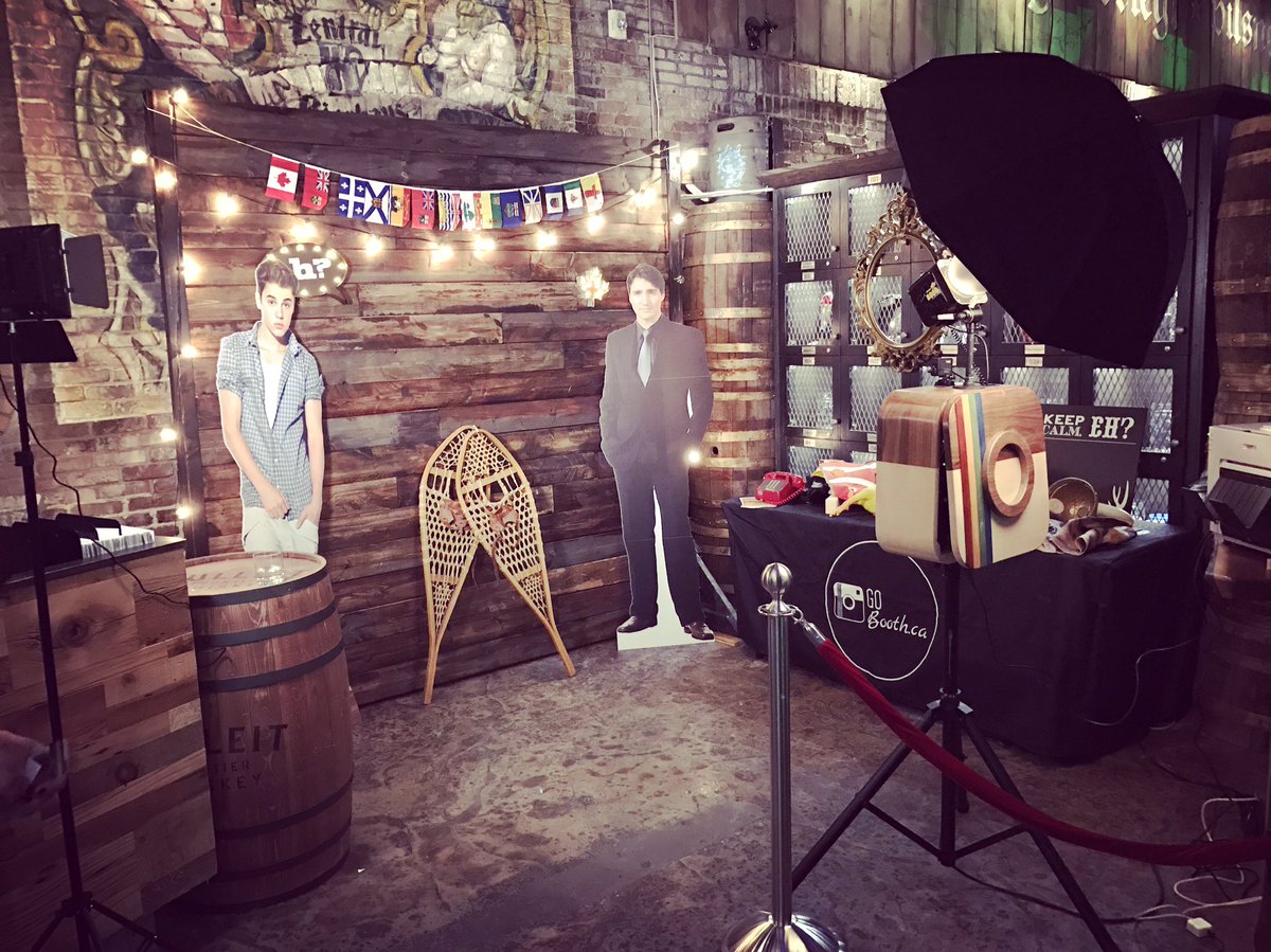 GoBoothCA's tweet photo. Huge event last night! #moosehead's 150th #anniversary! #canada's largest private #brewery! #funtimes in the #photobooth #ottawa #gobooth https://t.co/s4Iu8yiIkh