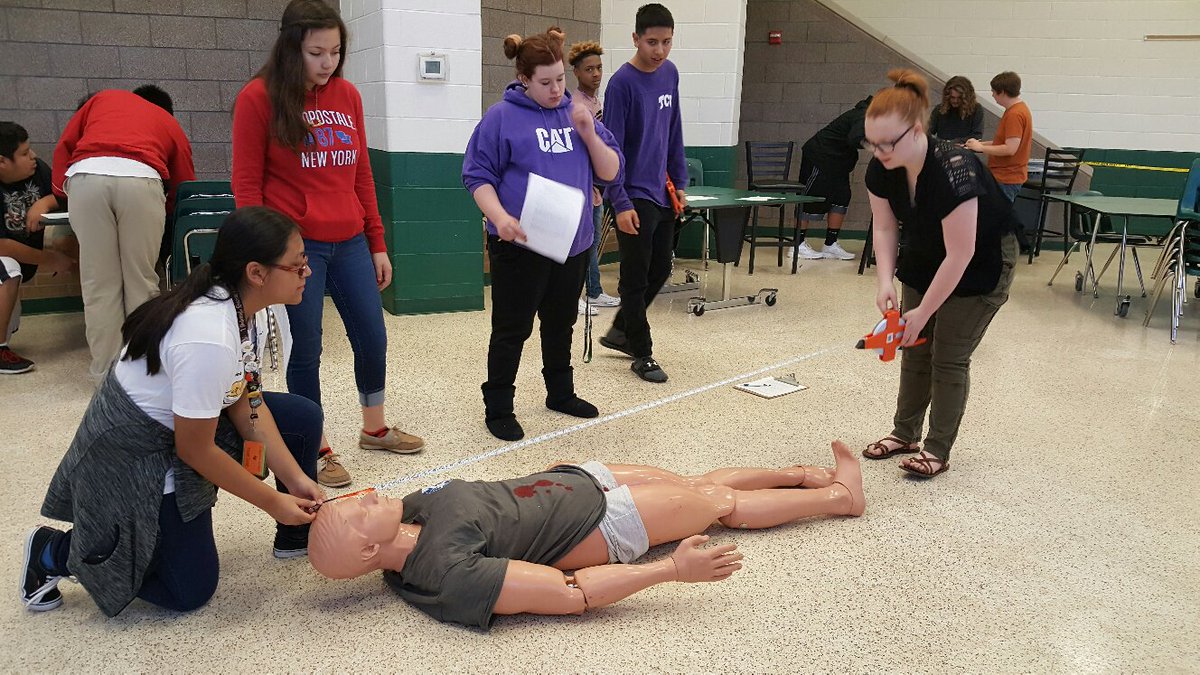 Students Learn Math &amp; Science in Law Enforcement