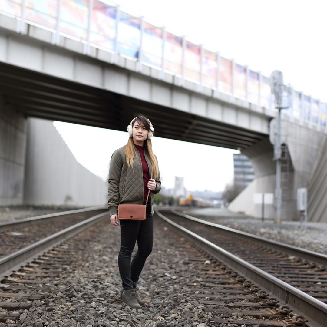 beccaslookbook's tweet photo. All eyes on my @coach Dinky bag)! ππΒ Who's ready for a new adventure? ππ»β¨π #CoachDinky #CoachPreSpring2017 #Coach1941 #ad https://t.co/ovNIH4AiXm