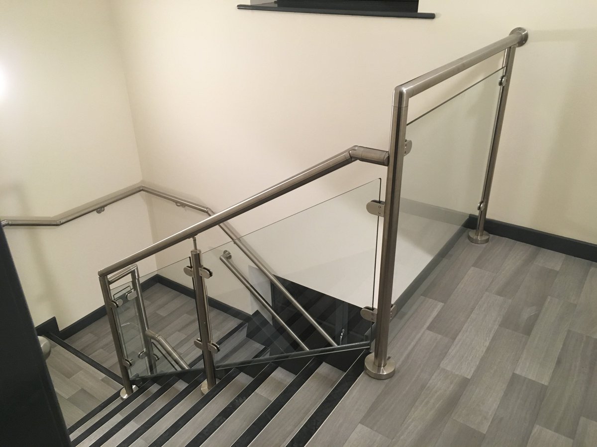 Samclo Ltd tweet media