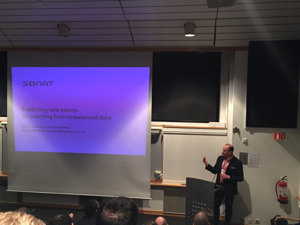 ThMellin's tweet photo. Welcome to the first meeting at Bergen Machine Learning MeetUp. @sonat_no @Skandiabanken #machinelearning https://t.co/Edt0CmK5rY