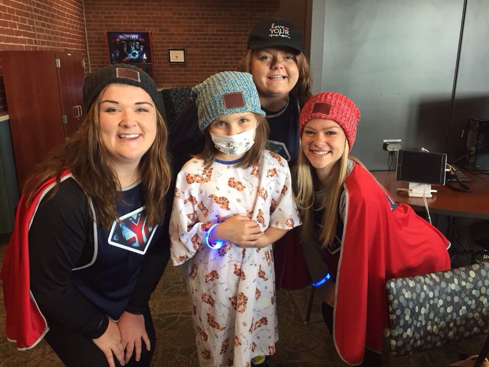 #ThrowbackThursday to visiting the hospital and hanging out this this cool girl
