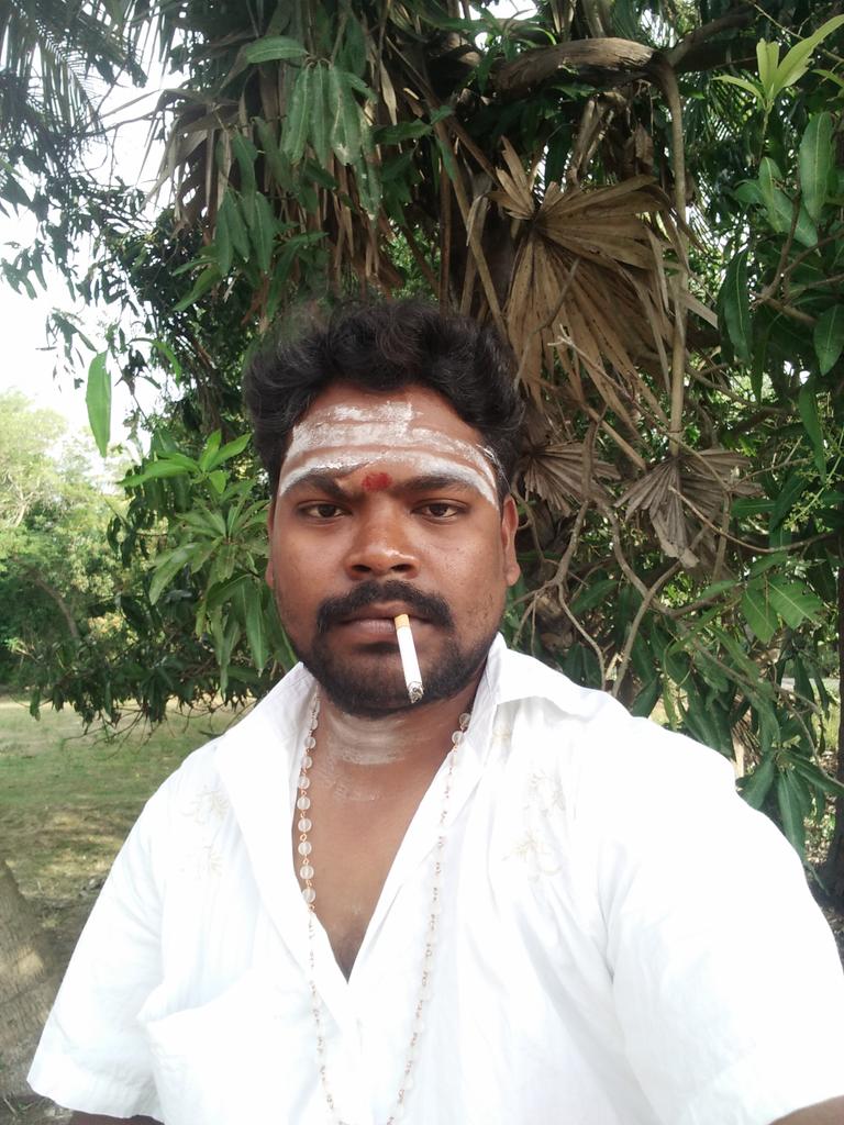 Vssaranraj5's tweet image. எனக்கு movie திரைப்படம் நான் வில்லனாக நடிக்க ஆசைப்படும் நடக்கும்ம ?????????