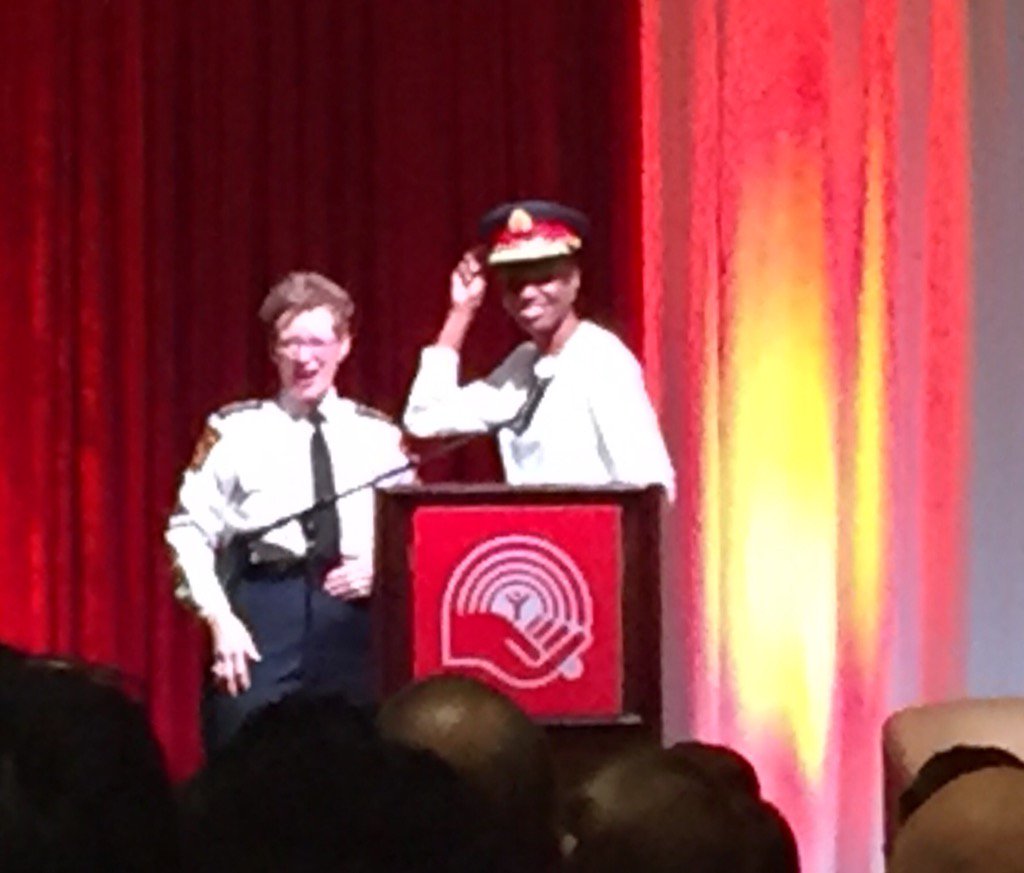 carolkotacka's tweet photo. @MsJamPccs "knighted" by Chief Evans. Now THAT is pretty cool @PeelPoliceMedia @Unitedwaypeel #uwprCAC https://t.co/k1g1df7YrV