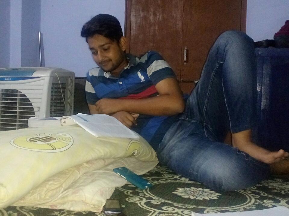 shivasingh99's tweet photo. #boardtime....🙄
#prepration...🛃 https://t.co/c1VwJLg7Wi