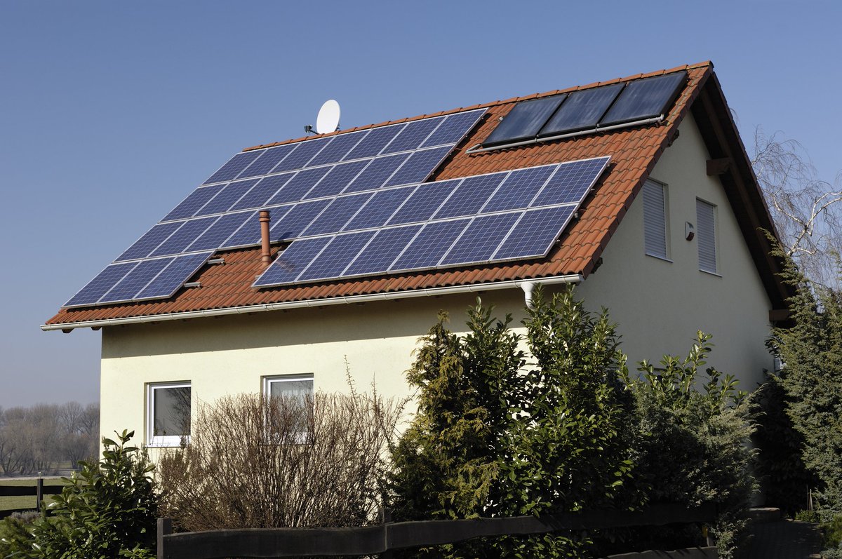 NEW: Why We Still Need To Discuss #Grid Defection blog.rmi.org/blog_2017_03_0… via <a href="/JamesMandel/">James Mandel</a>, Mark Dyson, Todd Zeranski