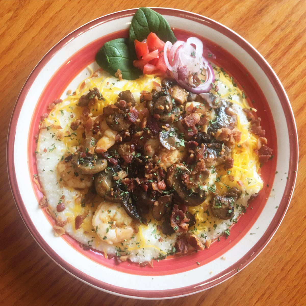 Who says you can't have grits for lunch? Try our shrimp n' grits anytime we're open. Travels well. 305.294.8089 for free delivery. #keywest