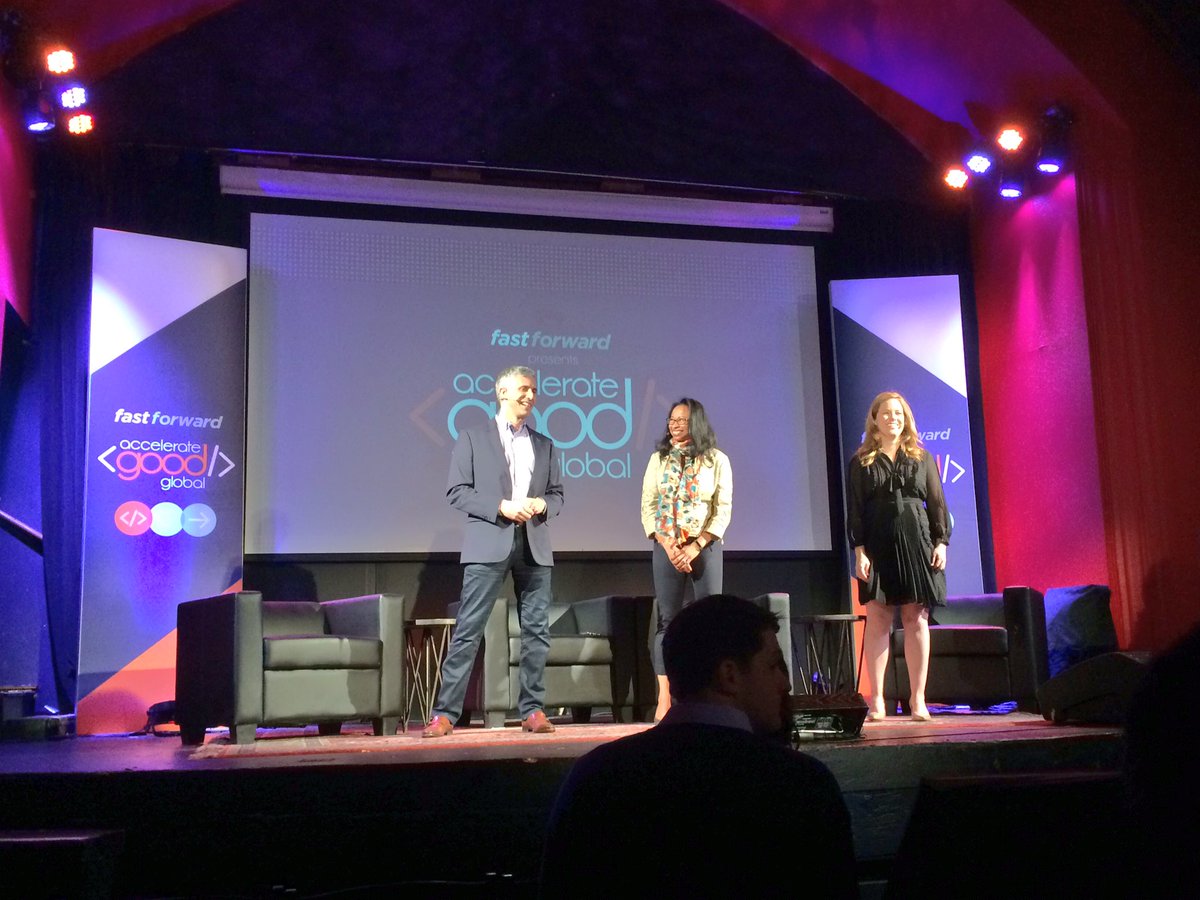 care_oh_liine's tweet photo. Kicking off the Accelerate Good Global Summit! #AGG17 #erbcoolproject https://t.co/rdPoBlCHvl