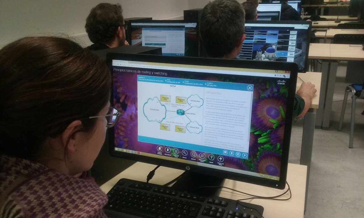 cifpa_aragon's tweet image. Finalizamos el curso Instructores #CCNA, Administración de redes, #RoutingSwitching.Gran trabajo del profesorado y @ticPUE @dgafprofesorado