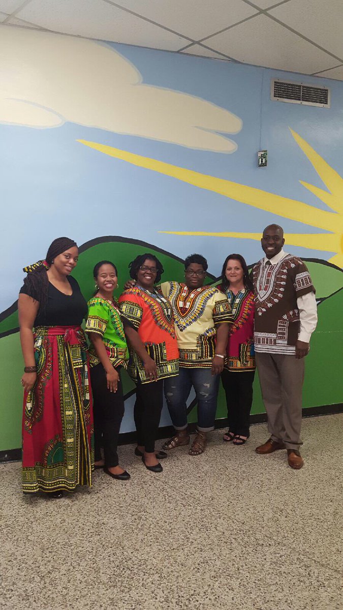 ParkLorah's tweet photo. Enjoying our African-American Luncheon. https://t.co/UWGpgjNhdJ