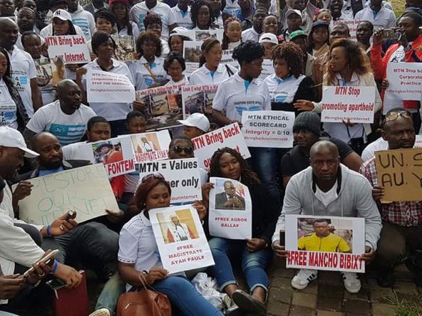 yaahveradzem's tweet photo. #cameroon #BringbackOurInternet #FreeAllArrested #Protestify #FreeOurpeople #justiceinCameroon @BBCBreaking @TheLeadCNN @JustinTrudeau https://t.co/du4Ryygun5
