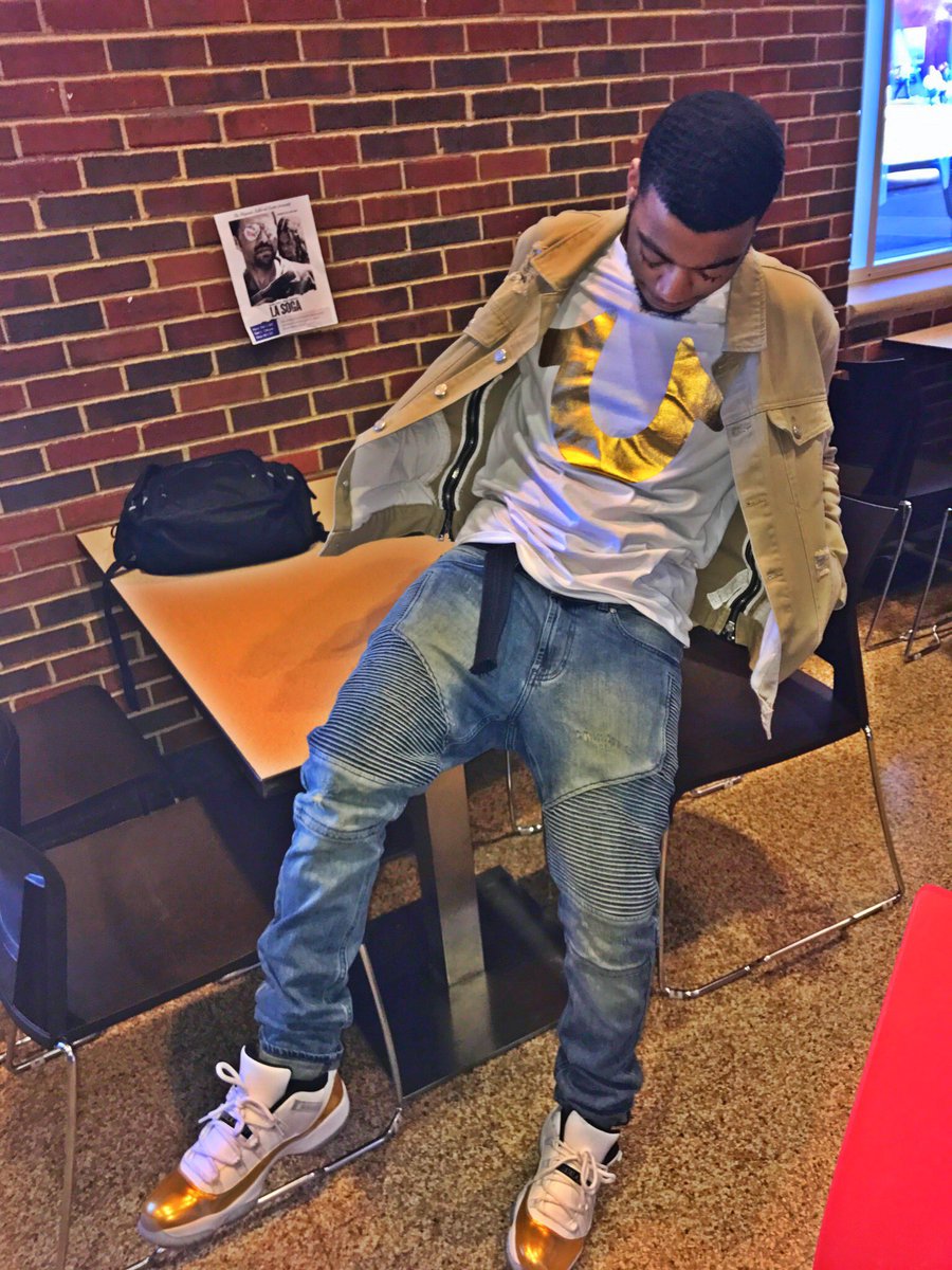 901zayzay's tweet photo. Ohhhh that drank raw 💦💎🤑 https://t.co/iuXPgFt11d