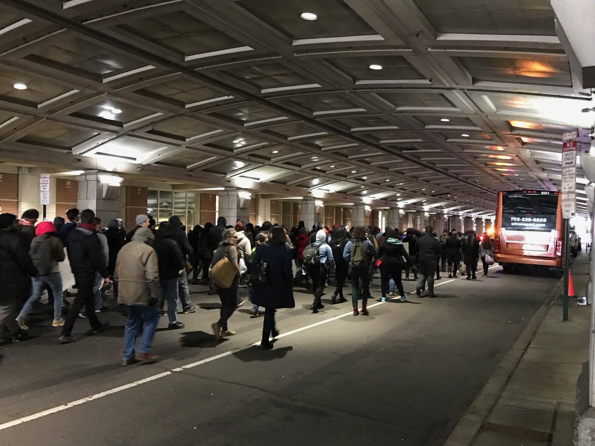 Joe_p_Sullivan's tweet photo. @PhillyPolice bikes, Civil Affairs  escorting peaceful #Defytrump #defendphilly #expandsanctuarycities March south on 12th from Market! https://t.co/k7SOxCxpKA