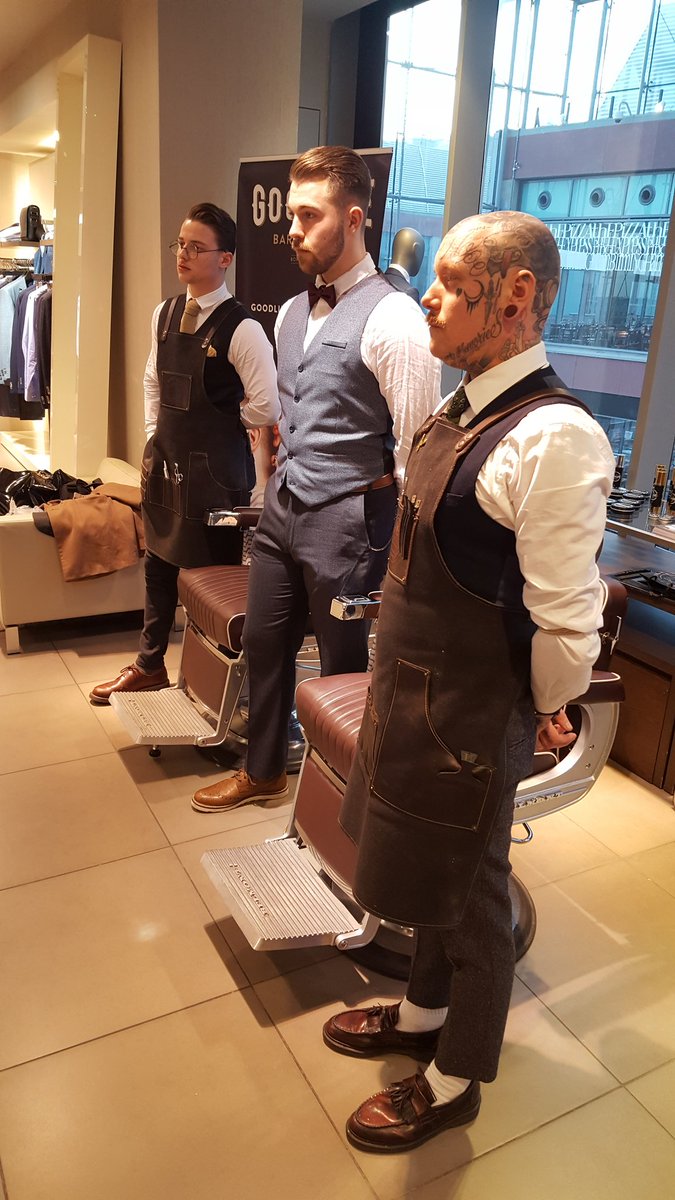 GoodlifeBarber's tweet photo. Here's our Bham band of barbers in @HUGOBOSS Bullring tonight offering pop up beard trims and grooming tips! #barbers #bham #popup https://t.co/iAJ3v7y54S