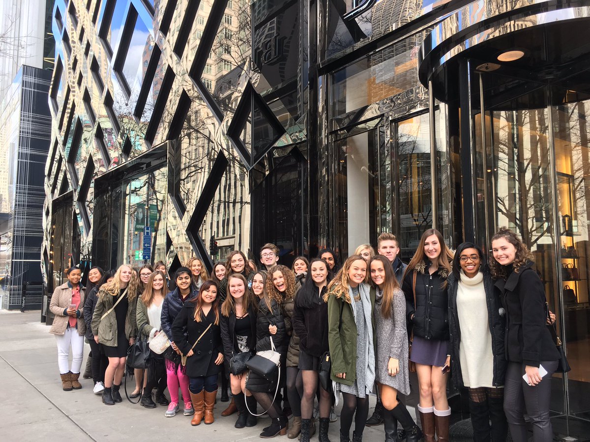 SarahMarik's tweet photo. York fashion merchandising students toured businesses in the fashion industry today! #yhsfcs #burberry #Nordstrom https://t.co/qCtbrD3JXS