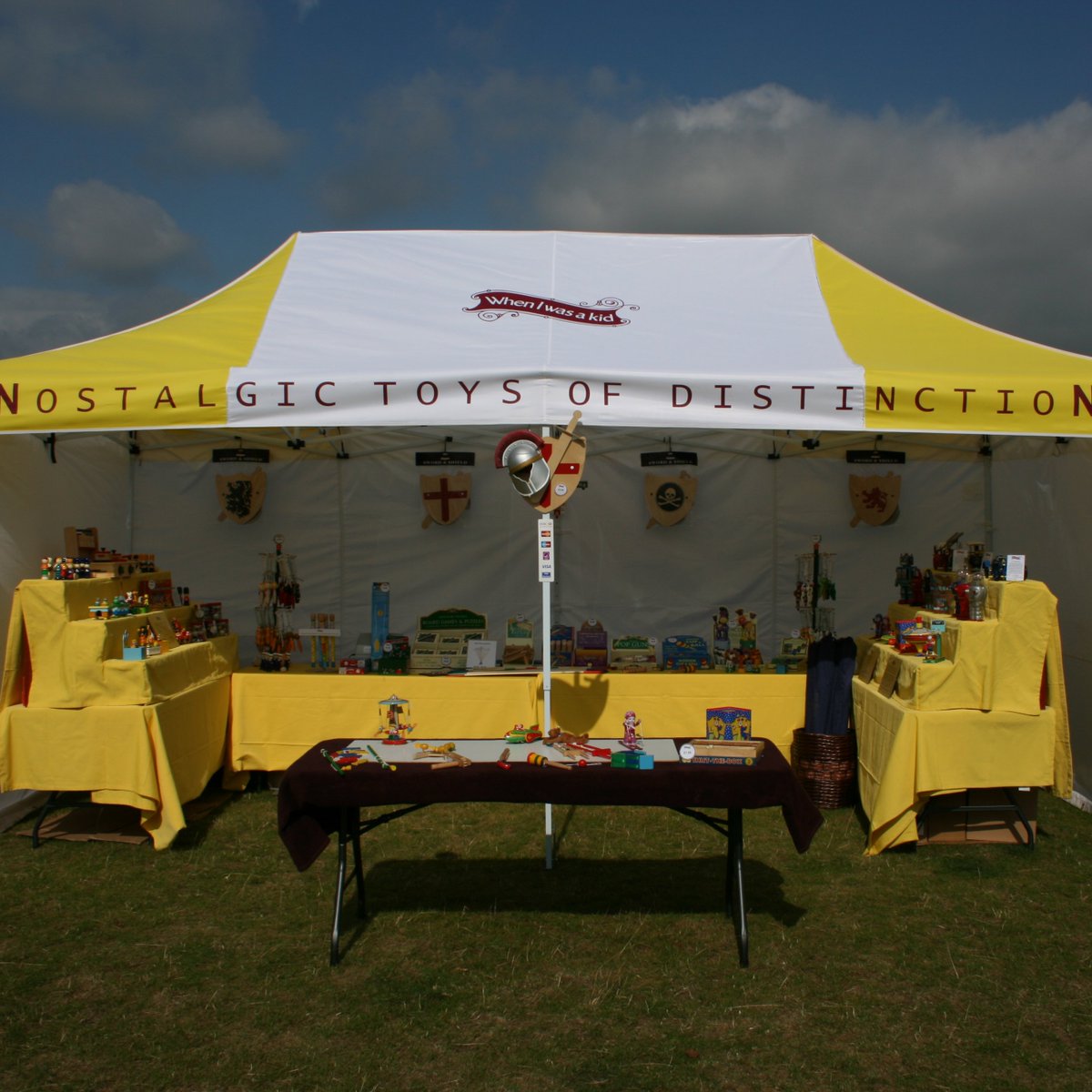 wheniwasakid's tweet photo. Our first ever market stall 11 years ago... #TBThursday that weekend, we sold just 3 toys, 11 years later and we have now sold over 170,000! https://t.co/5FEKexCkE1