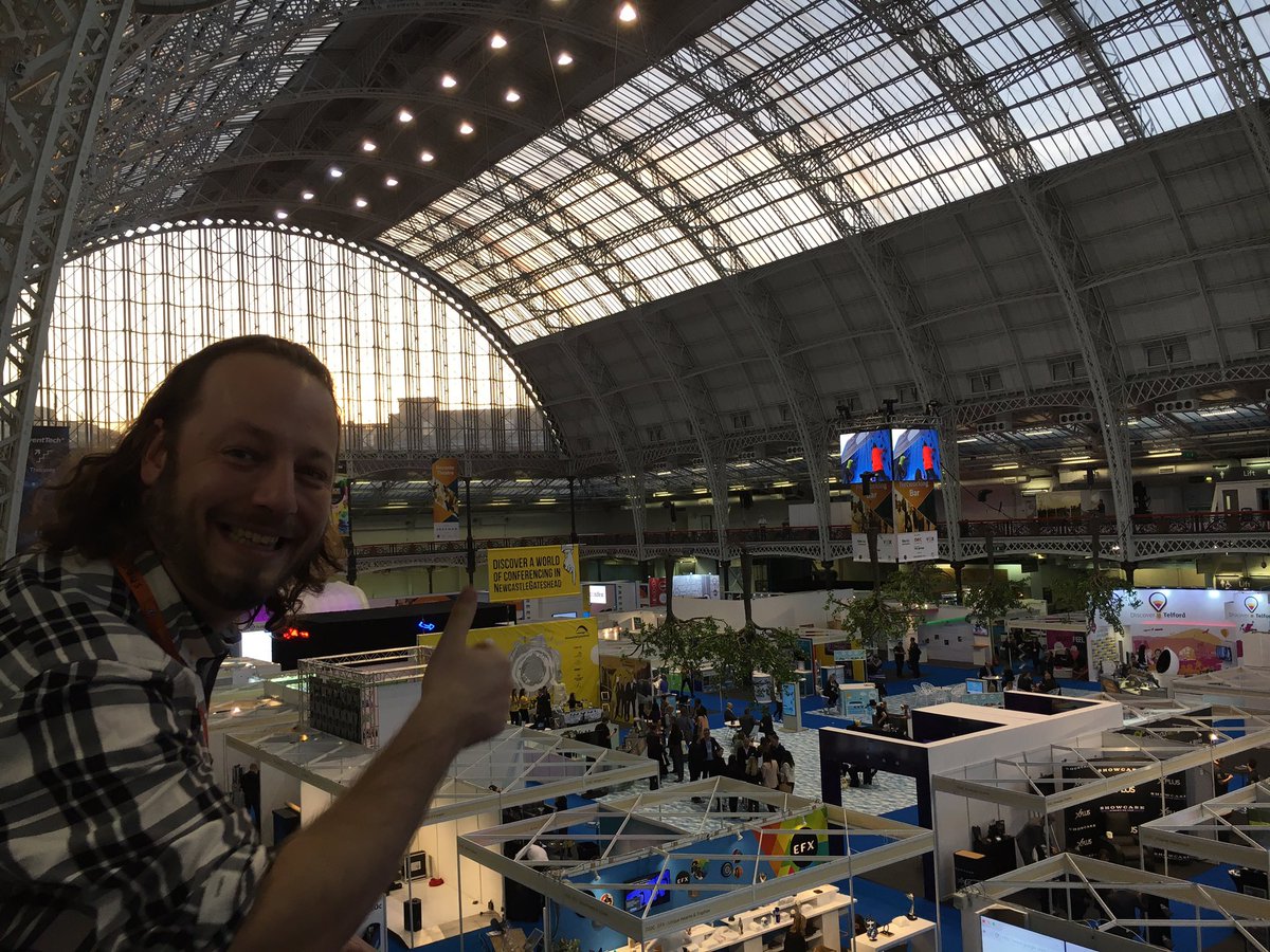 kimmysatch's tweet photo. And that's another Confex done! @crystalinteract #Confex17 #beinspired #loveinteractive https://t.co/vvJNEWzSP6