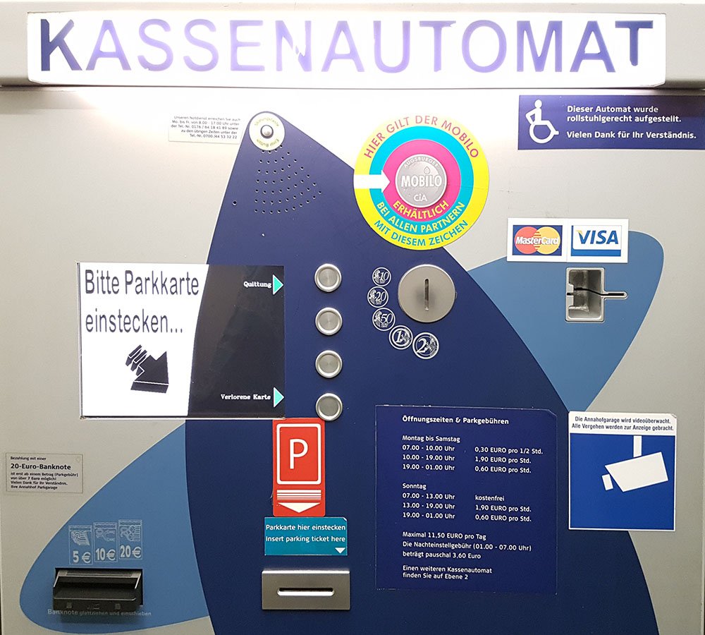 flauchersfinest's tweet image. Favorite #UI design. Don't try this at home!