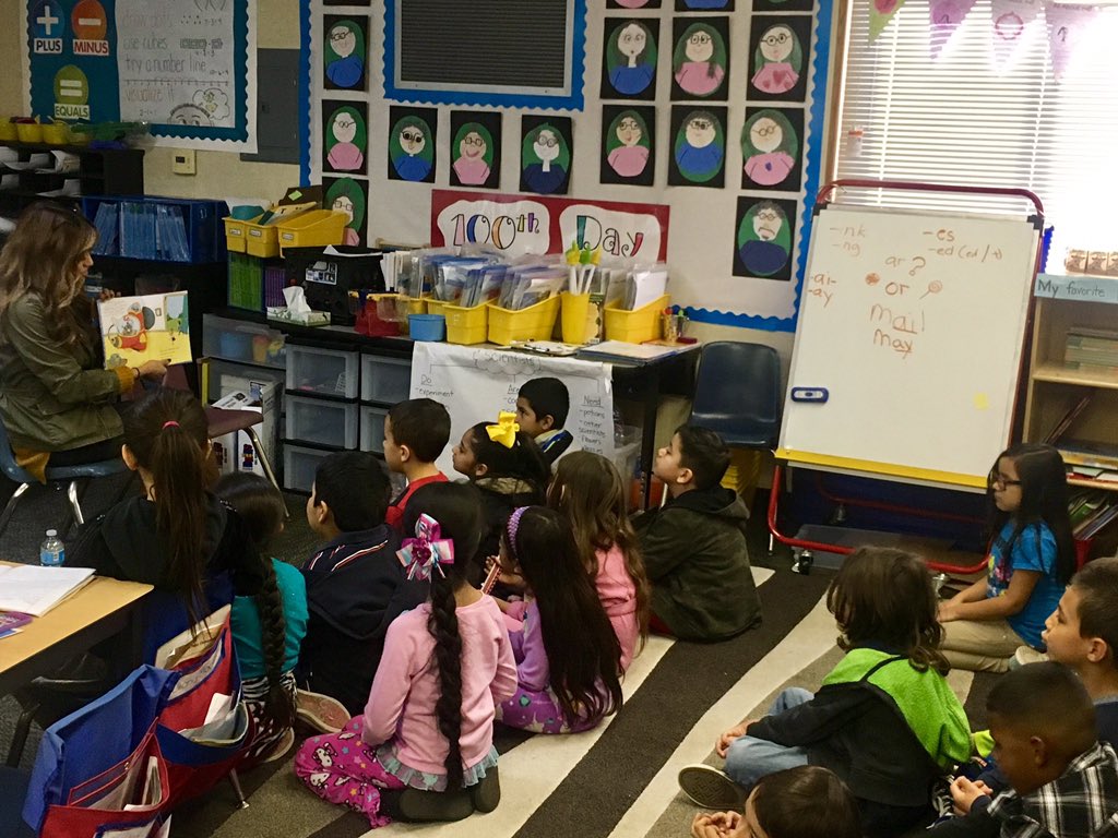 natalie_T2715's tweet photo. "You're never too old, too wacky, too wild, to pick up a book and read to a child." -Dr. Seuss ❤️💙 #T2715 #ReadAcrossAmerica #D250GivesBack https://t.co/BxUCBaQjoL