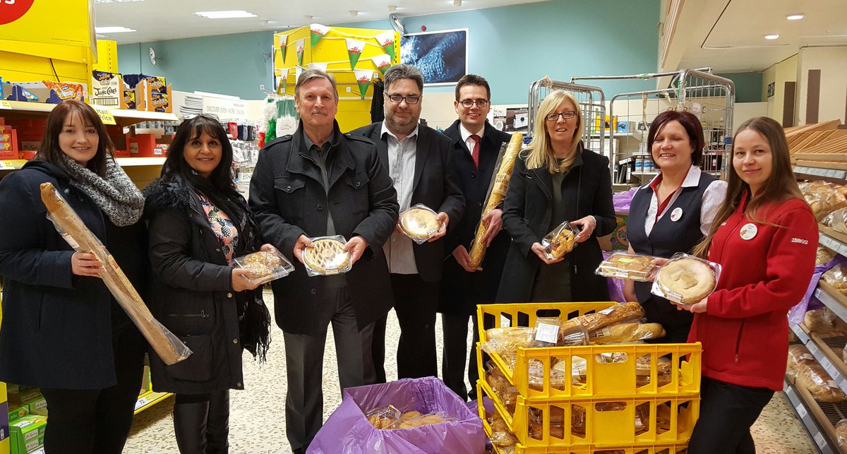 Great to welcome <a href="/HuwJDavidCC/">Huw J David</a> and <a href="/BridgendCBC/">Bridgend CB Council</a> colleagues to see Community Food Connection in action at Brewery Lane.