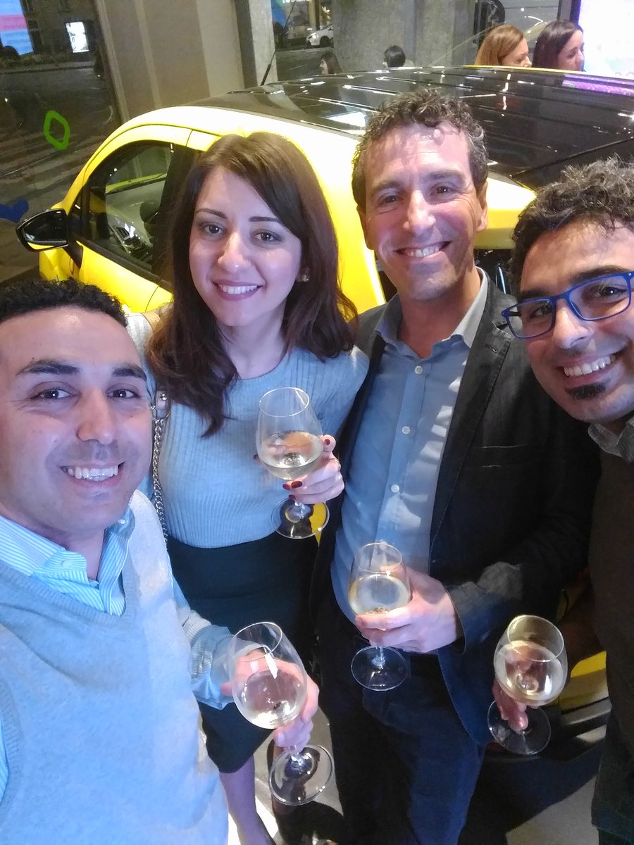 ChristianSlalom's tweet photo. Gruppo d'ascolto #MasterChefIt alla @FordSocialHome di alto livello #fordsocialhome https://t.co/Q4Da4fzYjq