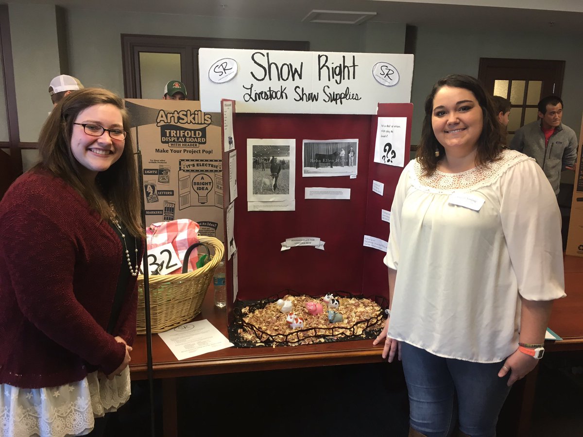 HumanSciences's tweet photo. AIS 3333 Presentations practicing their presenting and marketing skills at a mock trade show today! (Photos-Mrs. Morrison) #FeedClotheCare https://t.co/TFuc21soTy