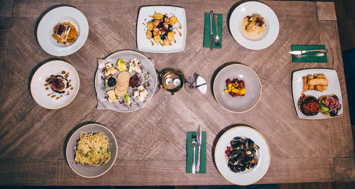 Why not join us this weekend and try some of the traditional Scottish dishes we have to offer 👌 Book here: bit.ly/2hJzM6z