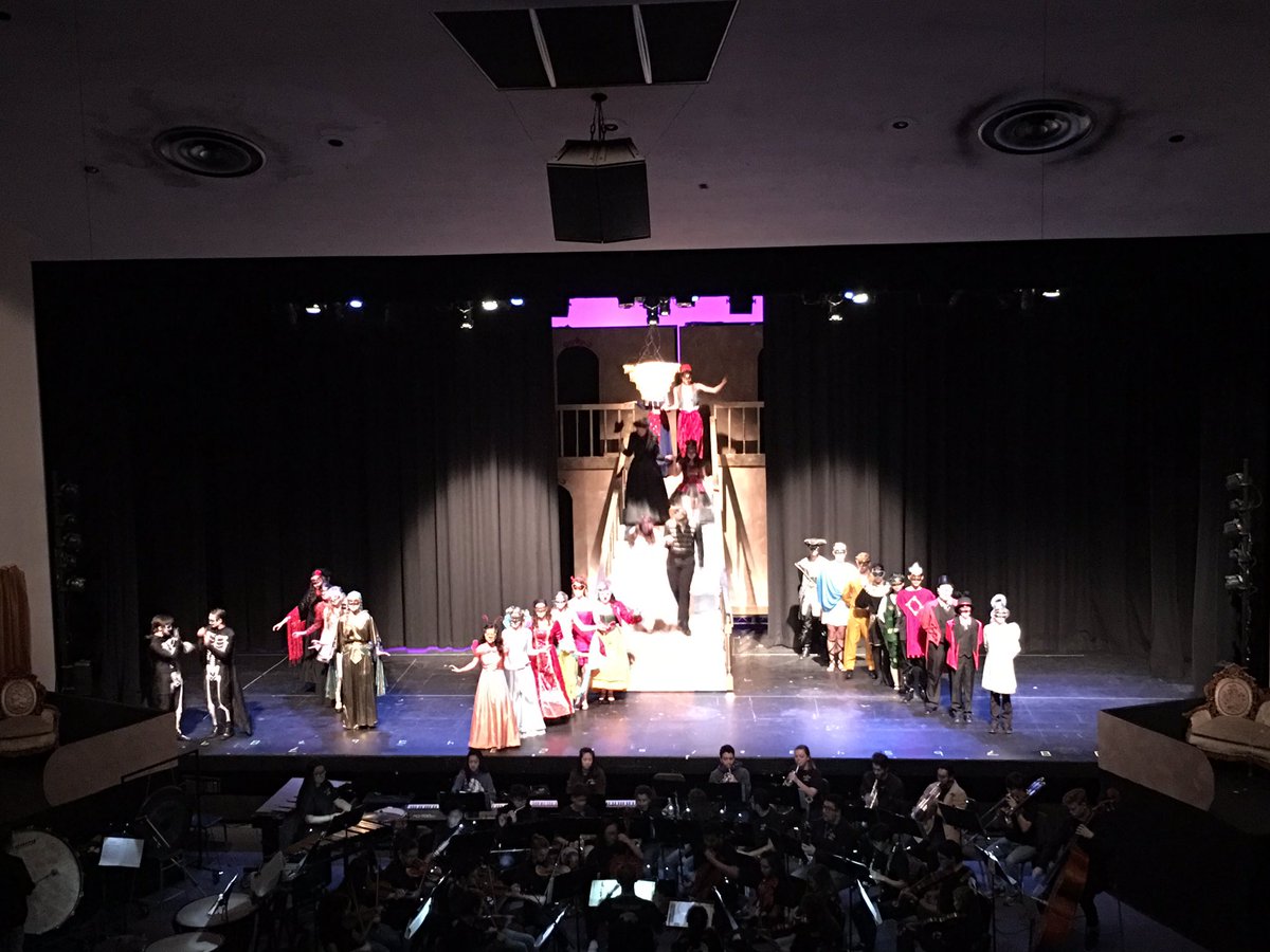 CVTheater's tweet photo. We had an amazing elementary school performance of #CVHSPhantom today. Please enjoy some pics! #darnyou https://t.co/pDjSL611Z6