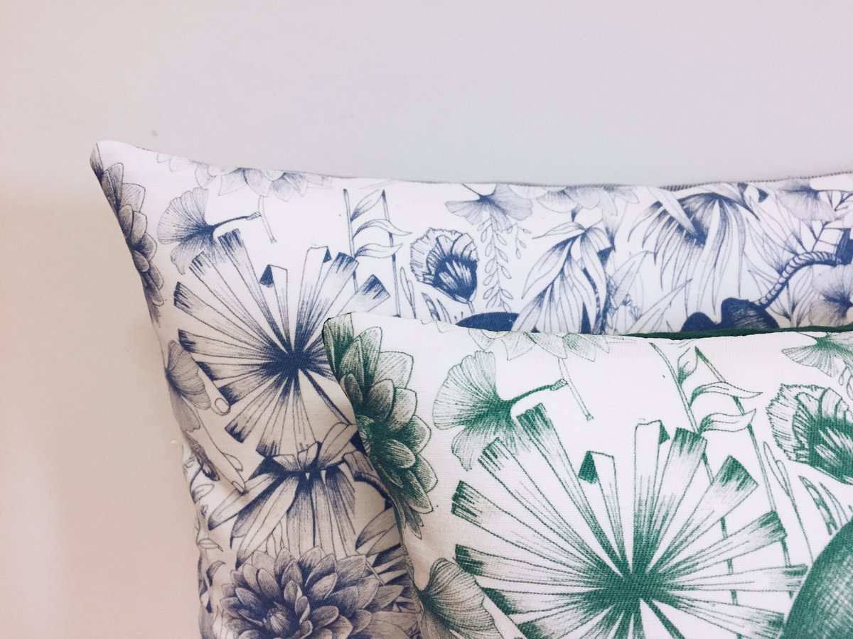 Des petits nouveaux très bientôt sur le site de samogalerie.com
#coussin #home #design #makersgonnamake #onlineshop #HomeSweetHome