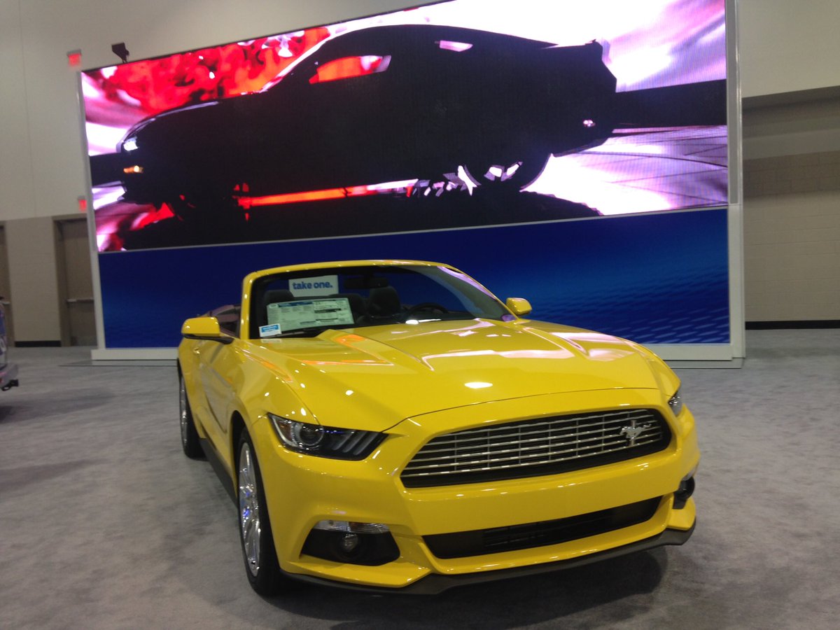 Ford_Dalia's tweet photo. 3 colorful 2017 Mustangs here at the #MKEAutoShow ! Come check us out here @FordAutoShows https://t.co/F0mI4kwnn6