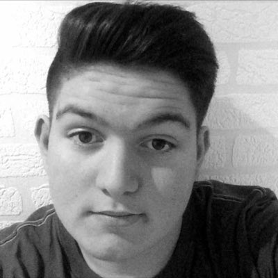 MaxChabz tweet picture